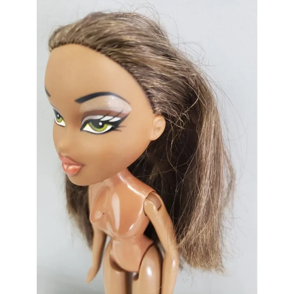 Bratz Beach Party SASHA‎ Nude Doll 9